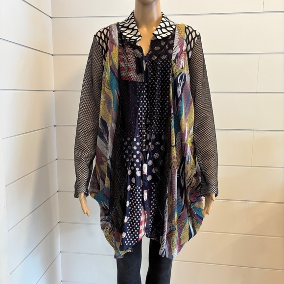 FW Collection Tops - FW Collection multi pattern fishnet drape cardigan with pockets size small